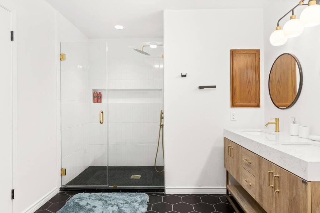 5 Bedrooms With Chefs Kitchen 2 Masters Room And Game Lounge 샌안토니오 외부 사진